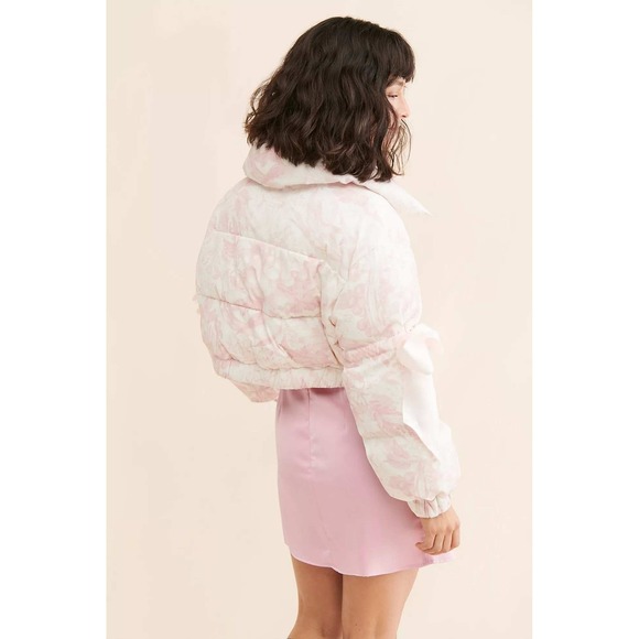 Selkie Cropped Printed Puffer Castle Coat Pink Floral Marshmallow Size Medium - Picture 2 of 6